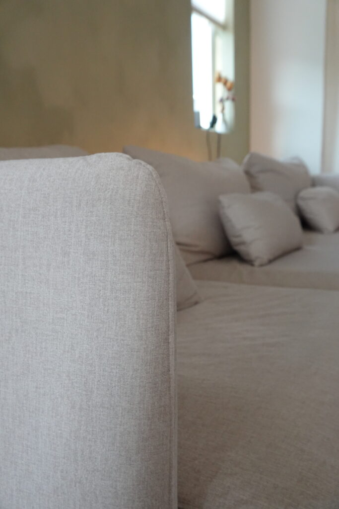 claw proof linen look fabric couch